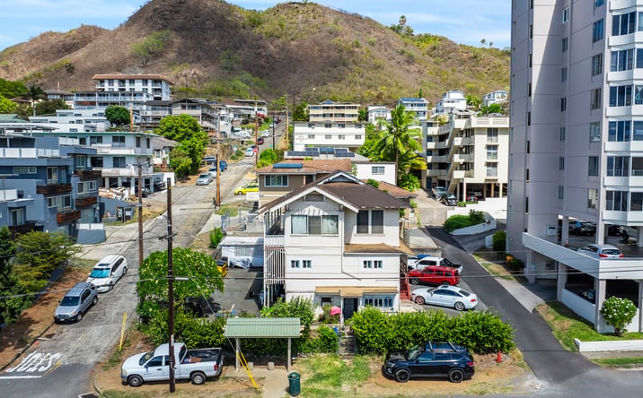 Pictures of Multifamily property located at 404 Magellan Avenue, Honolulu, HI 96813 for sales - image #1