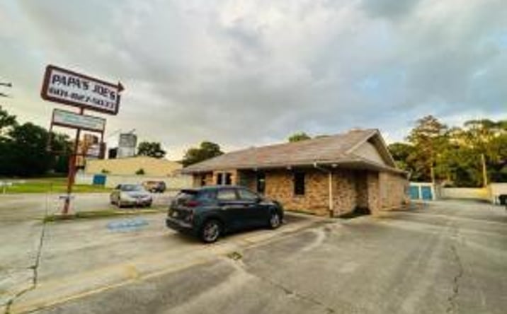 Pictures of Retail, Mixed Use property located at 511 Tyler Ave, Tylertown, MS 39667 for sales - image #1