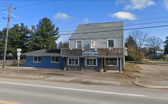 Pictures of Retail property located at 7245 Lakeshore Rd, Lexington, MI 48450 for sales - image #1