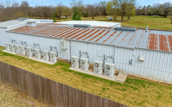 Pictures of Special Purpose property located at 7132 Newport Road N, Ardmore, OK 73443 for sales - image #1