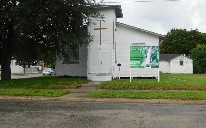 Pictures of Industrial property located at 519 17th St, Corpus Christi, TX 78405 for sales - image #1