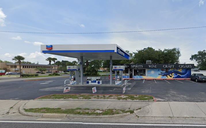 Pictures of Retail property located at 718 13th St, St. Cloud, FL 34769 for sales - image #1