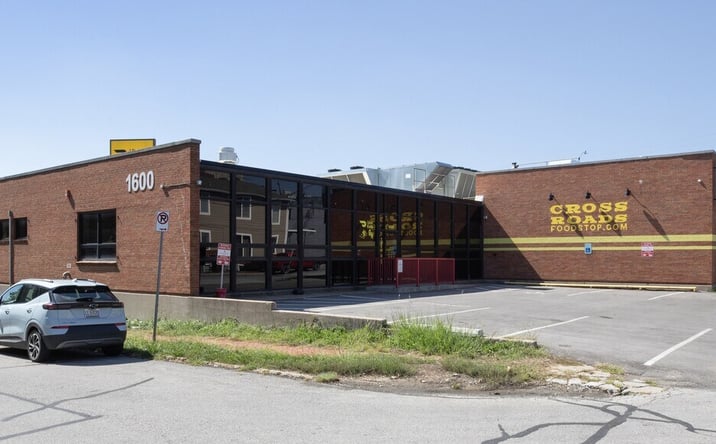 Pictures of Retail property located at 1600 Campbell St, Kansas City, MO 64108 for sales - image #1