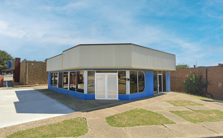Pictures of Retail property located at 3314 W Camp Wisdom Rd, Dallas, TX 75237 for sales - image #1