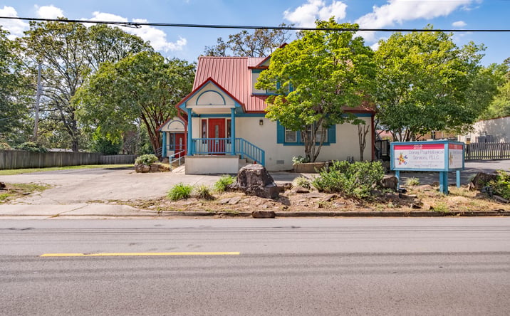 Pictures of Office, Special Purpose property located at 212 N Mckinley, Little Rock, AR 72205 for sales - image #1