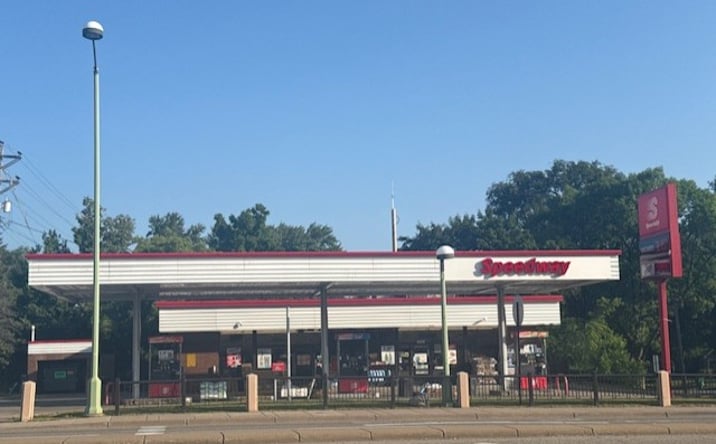 Pictures of Retail, Special Purpose property located at 5900 Excelsior Blvd, Minneapolis, MN 55416 for sales - image #1