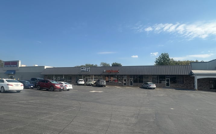 Pictures of Mixed Use, Office, Retail property located at 1704-1720 N. Baltimore St, Kirksville, MO 63501 for sales - image #1