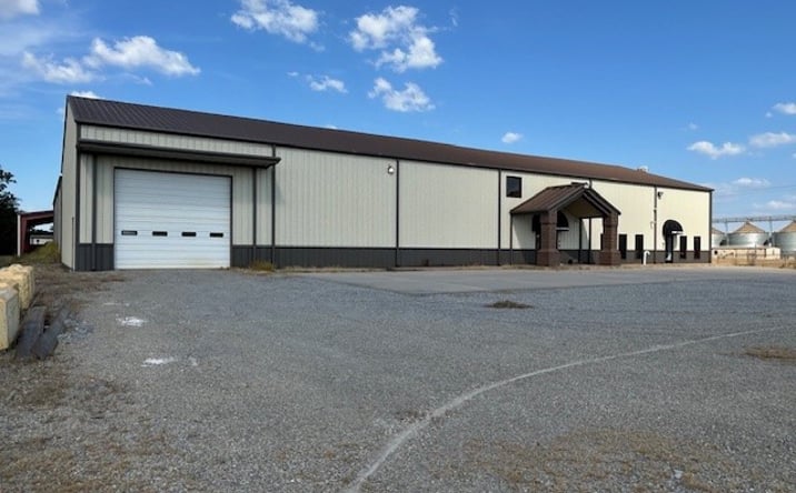 Pictures of Industrial property located at 4930 Nash Rd, Scott City, MO 63780 for sales - image #1