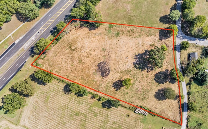 Pictures of Land property located at 409 W Main Street, Davis, OK 73030 for sales - image #1
