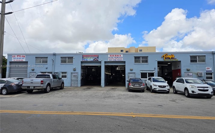 Pictures of Business for Sale, Retail property located at XXXX SW 7th St, Miami, FL 33135 for sales - image #1