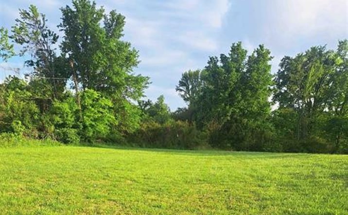 Pictures of Land property located at 2811 Frayser Blvd, Memphis, TN 38127 for sales - image #1