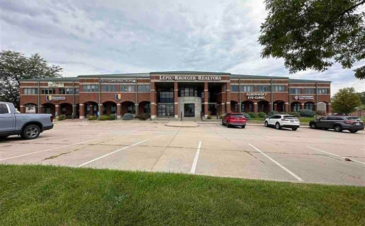 Pictures of Office property located at 2346 Mormon Trek Blvd, Iowa City, IA 52246 for sales - image #1
