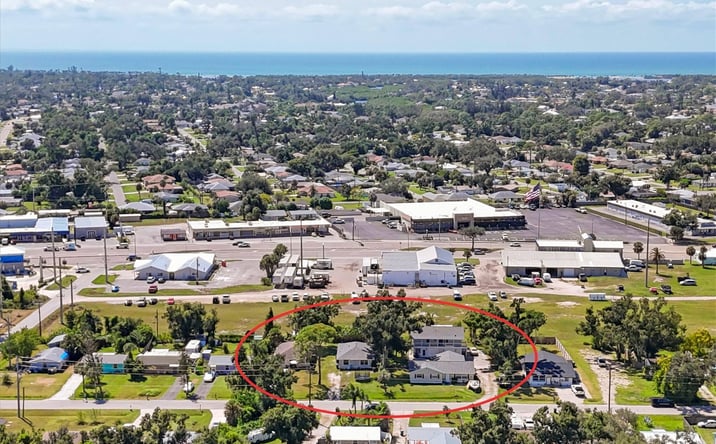 Pictures of Multifamily property located at 2210,2212,2214 Park Rd, Venice, FL 34293 for sales - image #1