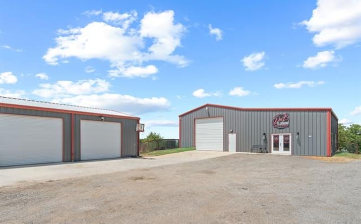 Pictures of Industrial property located at 5058 W Hwy 199, Springtown, TX 76082 for sales - image #1