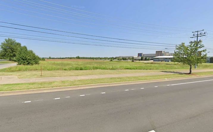 Pictures of Land property located at 525 Dunlop Ln, Clarksville, TN 37040 for sales - image #1