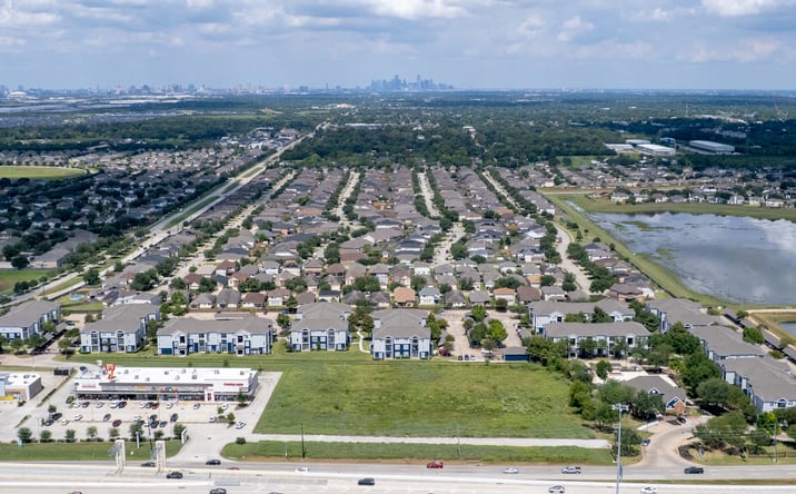 Pictures of Land property located at 3503 S Sam Houston Pkwy E, Houston, TX 77047 for sales - image #1