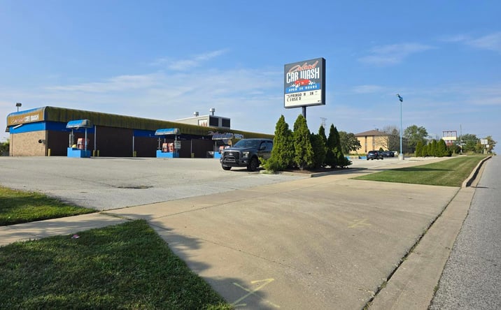 Pictures of Special Purpose property located at 7225 W 151st Street, Orland Park, IL 60462 for sales - image #1