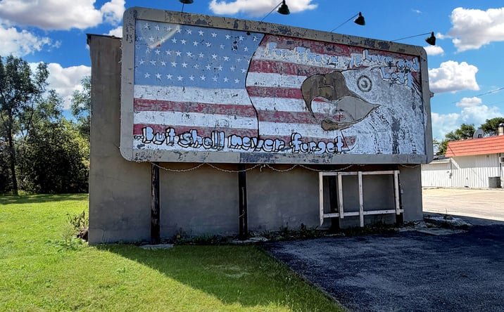 Pictures of Business for Sale, Retail, Mixed Use property located at 515 E Stephenson Street, Freeport, IL 61032 for sales - image #1