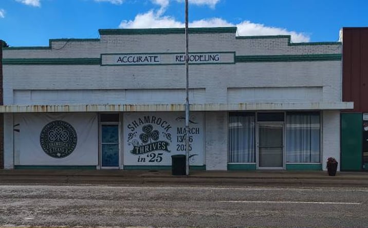 Pictures of Retail property located at 113 N Main St, Shamrock, TX 79079 for sales - image #1