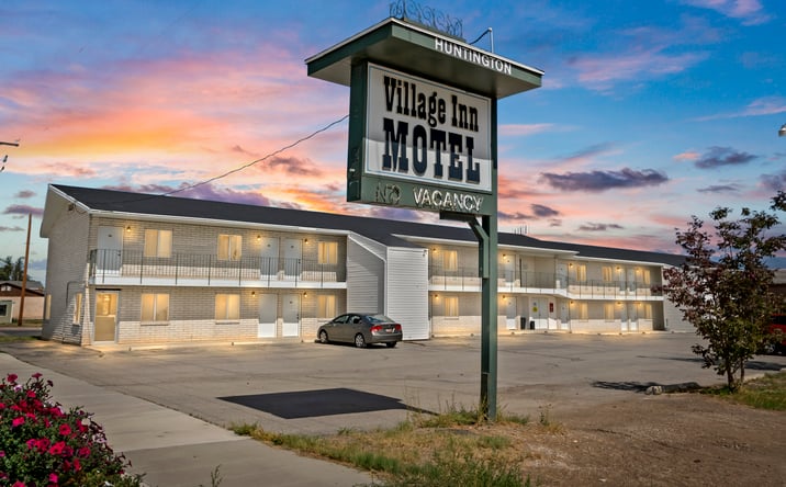 Pictures of Hospitality property located at 307 S Main St, Huntington, UT 84528 for sales - image #1