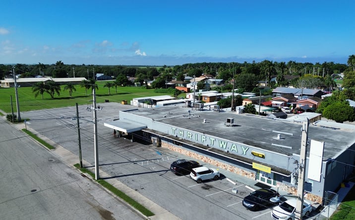 Pictures of Retail property located at 181 Rardin Ave, Pahokee, FL 33476 for sales - image #1