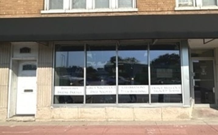 Pictures of Mixed Use property located at 3408 W 95th Street, Evergreen Park, IL 60805 for sales - image #1