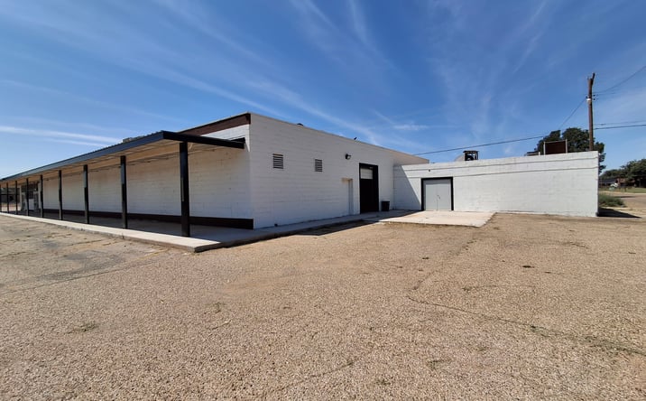 Pictures of Retail property located at 400 S Main St, Morton, TX 79346 for sales - image #1