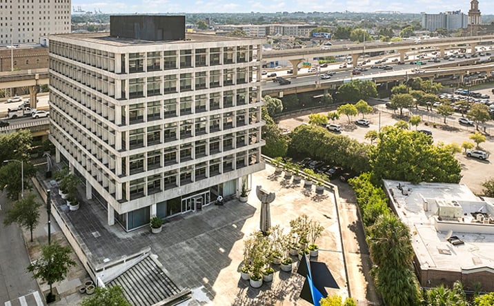 Pictures of Office property located at 1055 St Charles Ave, New Orleans, LA 70130 for sales - image #1