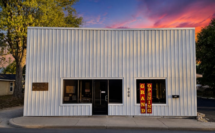 Pictures of Hospitality, Mixed Use, Retail, Special Purpose property located at 706 W. Jefferson St., Kokomo, IN 46901 for sales - image #1