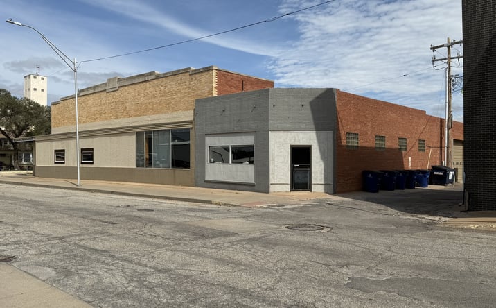 Pictures of Office property located at 310 College Ave, Alva, OK 73717 for sales - image #1