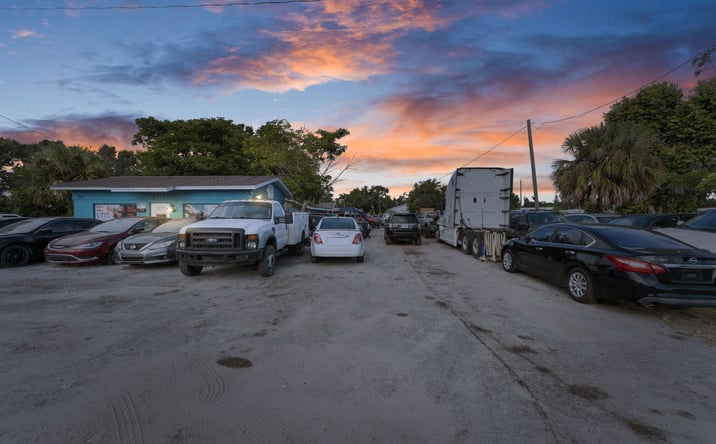 Pictures of Business for Sale, Land, Mixed Use, Office, Special Purpose property located at 5712 15th St E, Bradenton, FL 34203 for sales - image #1