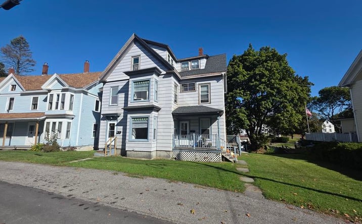 Pictures of Multifamily property located at 117 Limerock St, Rockland, ME 04841 for sales - image #1