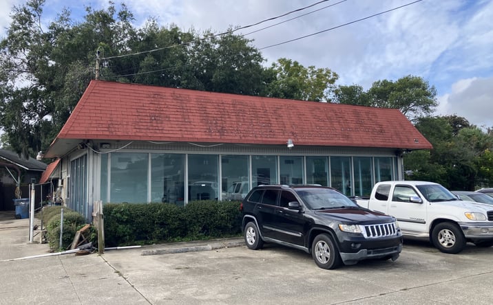 Pictures of Retail property located at 6200 Arlington Expressway, Jacksonville, FL 32211 for sales - image #1