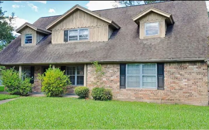 Pictures of Special Purpose property located at 2800 Country Club Drive, Orange, TX 77630 for sales - image #1