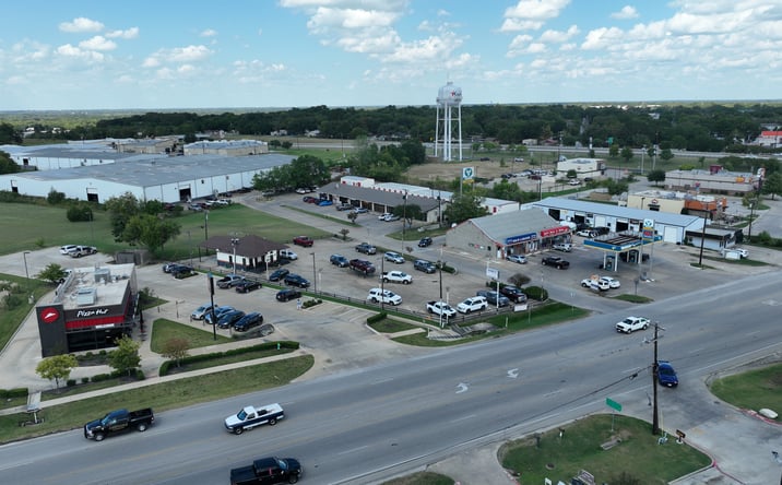 Pictures of Land property located at 2240 S Washington St, Kaufman, TX 75142 for sales - image #1