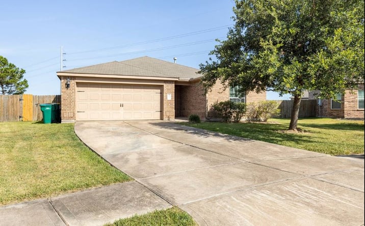 Pictures of Special Purpose property located at 883 INDIGO SPRINGS LN LA MARQUE TX 77568-6666, LA MARQUE, TX 77568-6666 for sales - image #1