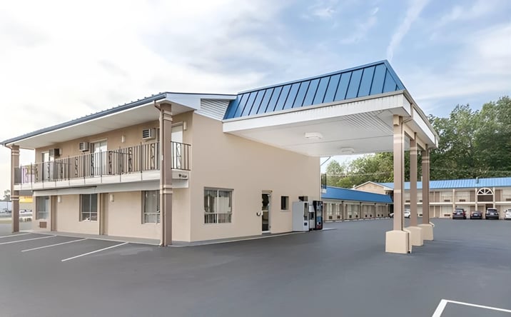 Pictures of Hospitality property located at 1414 John Harden Dr, Jacksonville, AR 72076 for sales - image #1