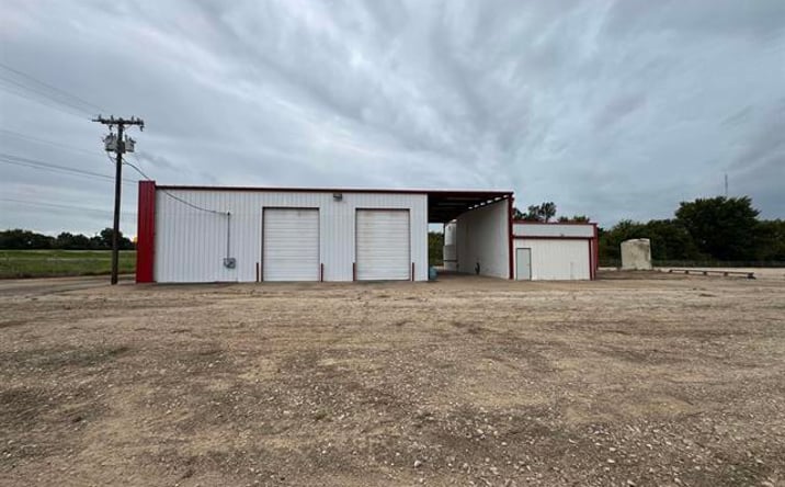 Pictures of Office, Industrial, Land property located at 9182 S Hwy 79, Palestine, TX 75801 for sales - image #1