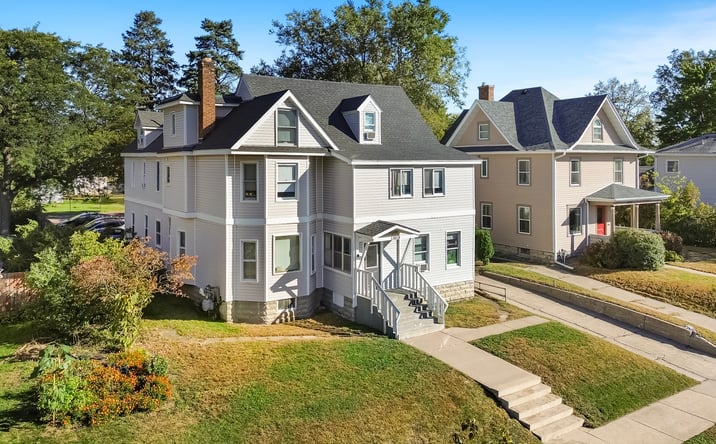 Pictures of Multifamily property located at 1619 Hubbard Ave, Saint Paul, MN 55104 for sales - image #1