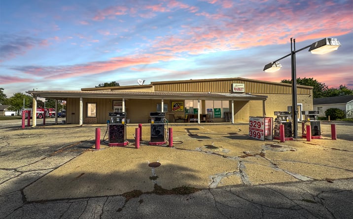 Pictures of Self Storage, Mixed Use, Retail property located at 33 W Brush St, Jamestown, IN 46147 for sales - image #1