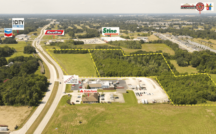 Pictures of Land property located at 6600 blk Ambassador Caffery Parkway, Broussard, LA null for sales - image #1