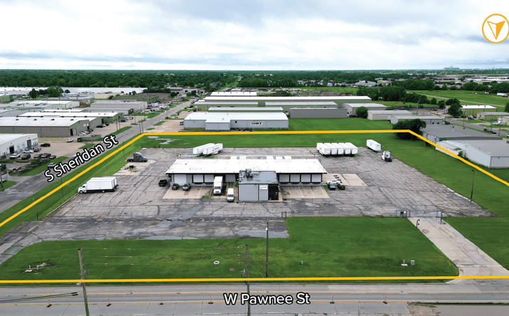 Pictures of Industrial property located at 3215 W Pawnee St, Wichita, KS 67213 for sales - image #1