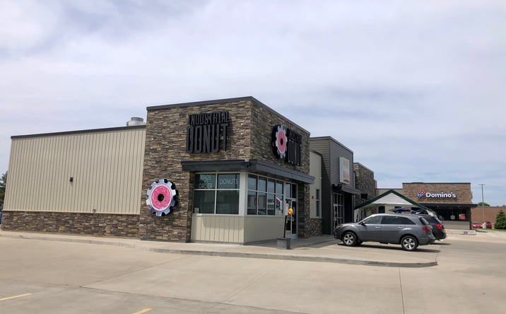 Pictures of Retail property located at 501 Commerce Dr, Savoy, IL 61874 for sales - image #1
