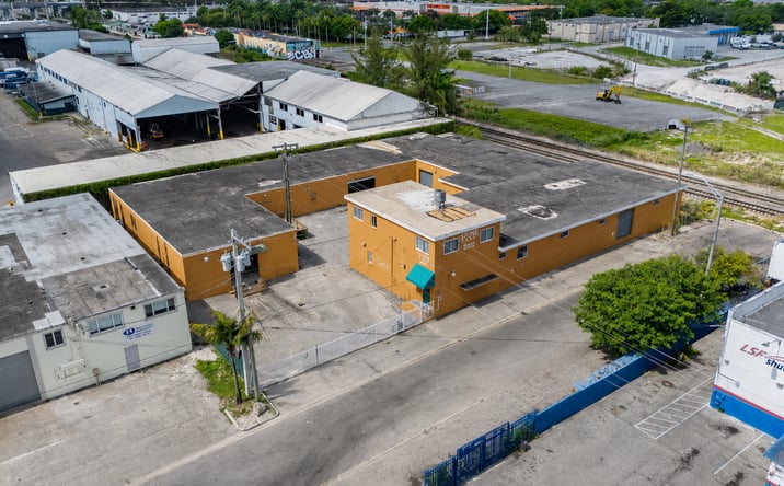 image of property at 3750 NW 43RD ST Hialeah FL 33142-3731