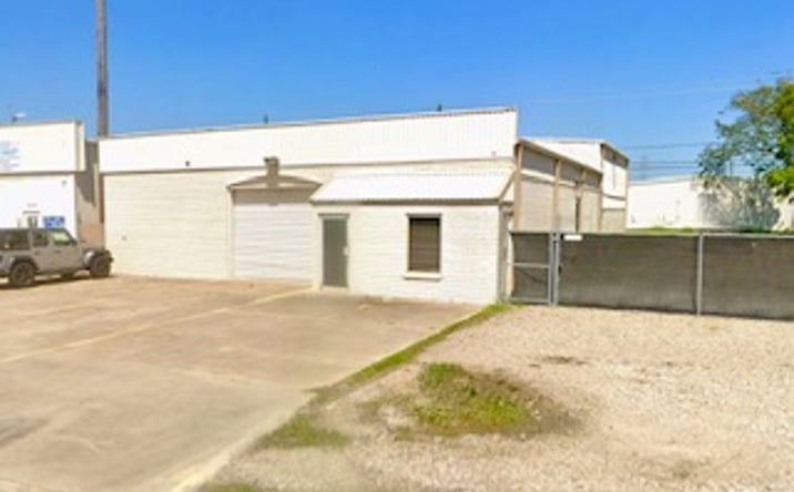 Pictures of Industrial, Mixed Use, Office property located at 1809 Yellowstone St, Freeport, TX 77541 for sales - image #1