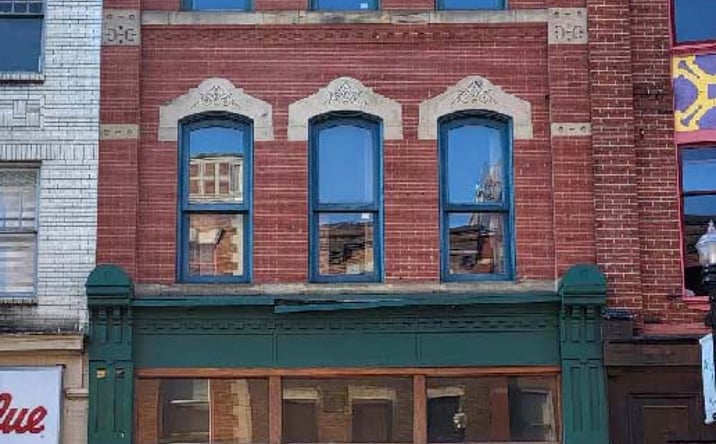 Pictures of Retail, Mixed Use property located at 1306 E Carson St, Pittsburgh, PA 15203 for sales - image #1