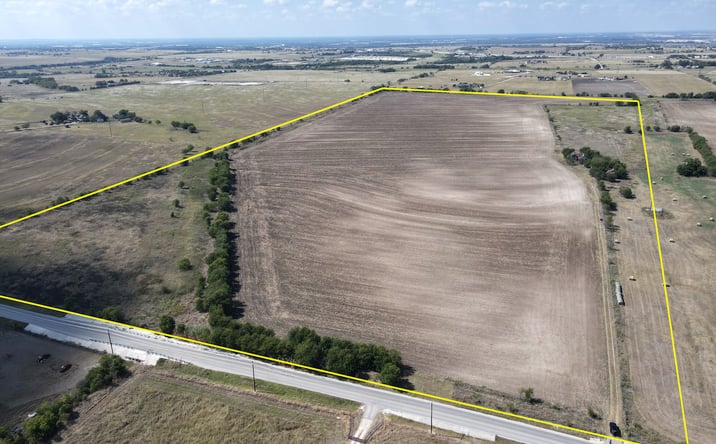 Pictures of Land property located at 601 County Road 375, Jarrell, TX 76537 for sales - image #1