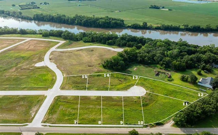 Pictures of Land property located at 401 Overbrook Drive, Wamego, KS 66547 for sales - image #1