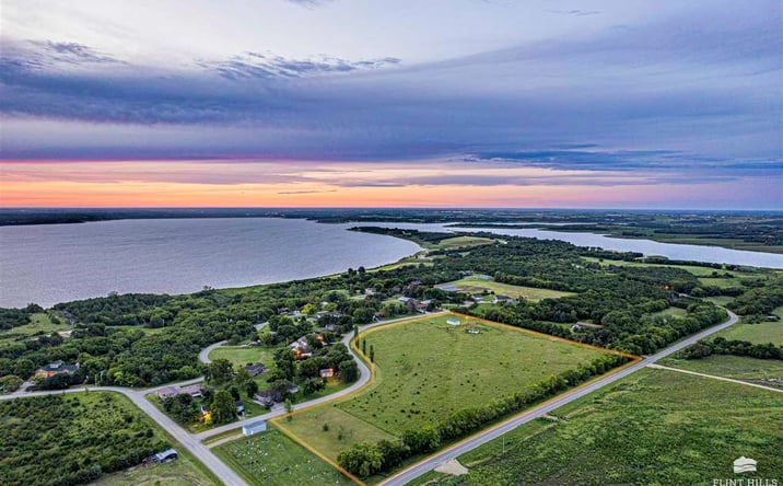 Pictures of Land property located at Canyon Road, Junction City, KS 66441 for sales - image #1