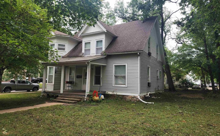 Pictures of Multifamily, Office property located at 1001 Fremont Street, Manhattan, KS 66502 for sales - image #1
